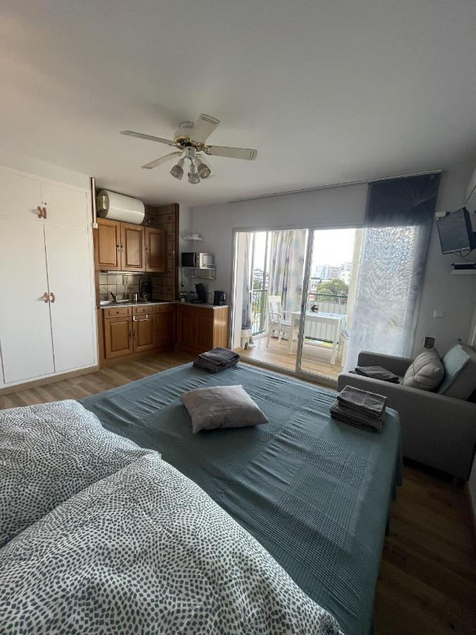 Welcs Apartamento 065 Emp Cerca Del Mar Roses Bagian luar foto