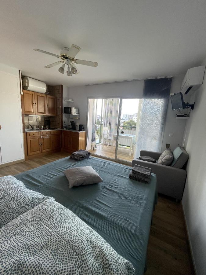 Welcs Apartamento 065 Emp Cerca Del Mar Roses Bagian luar foto